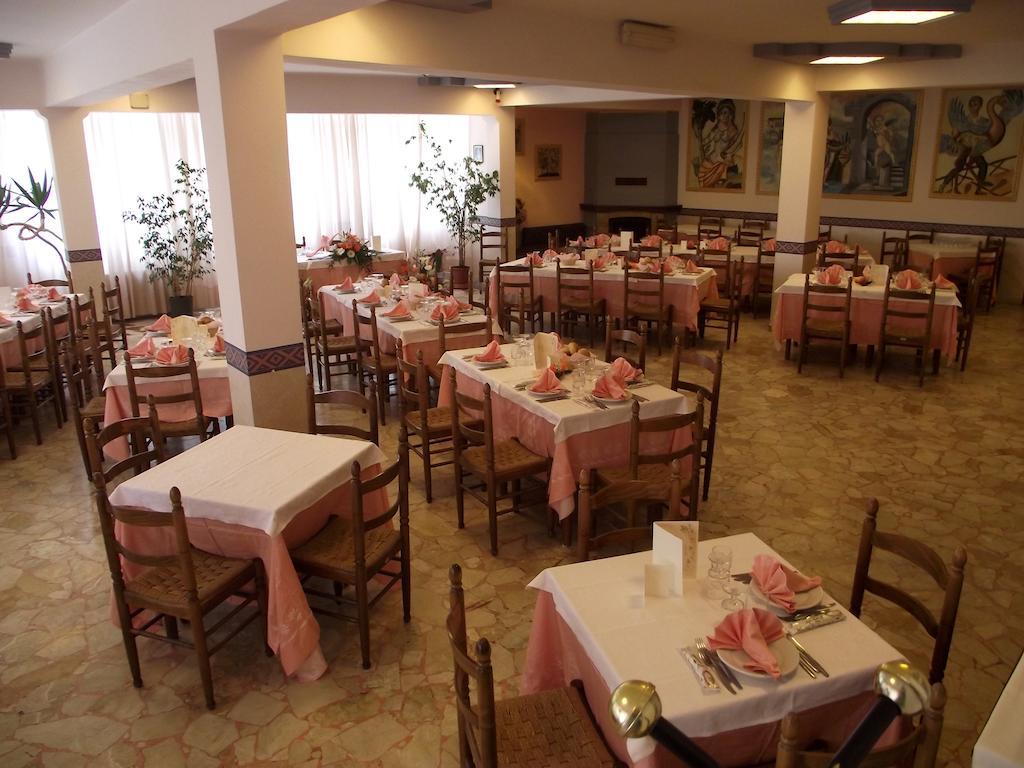 Hotel Ristorante Mosaici Piazza Armerina Luaran gambar