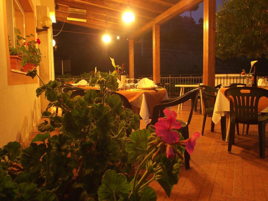 Hotel Ristorante Mosaici Piazza Armerina Luaran gambar